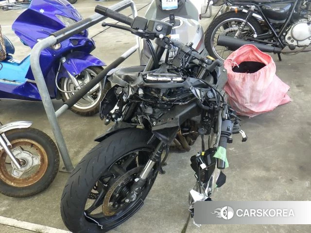 Kawasaki ZX-4R SE id 4191943 из Японии 9
