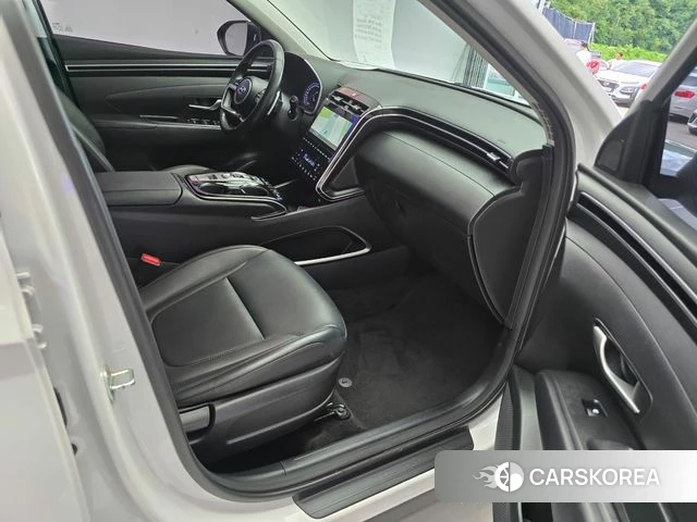 Hyundai Tucson (NX4) id 4585364 из Кореи 9