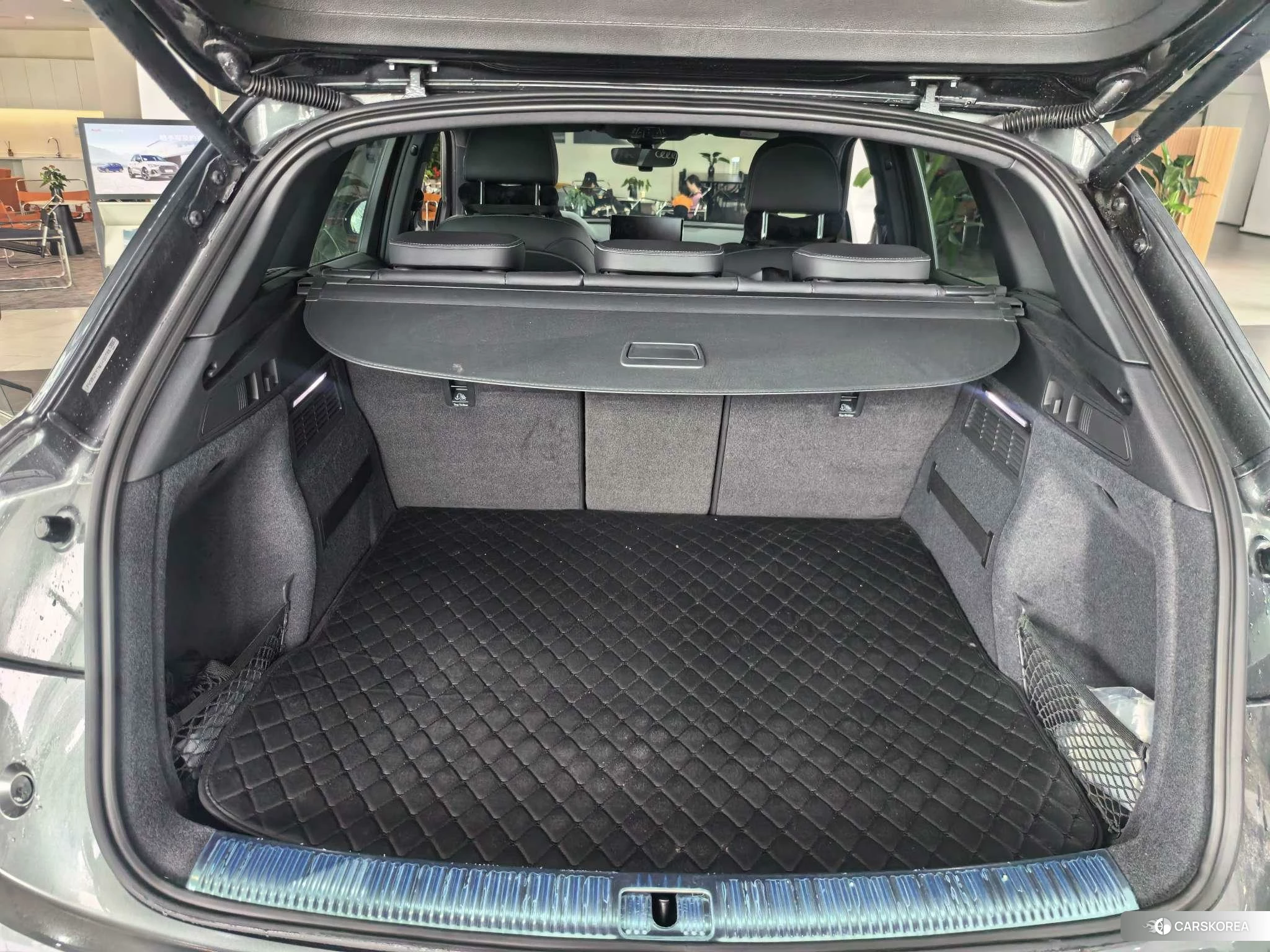 Audi Q5L id 4452614 из Китая 9