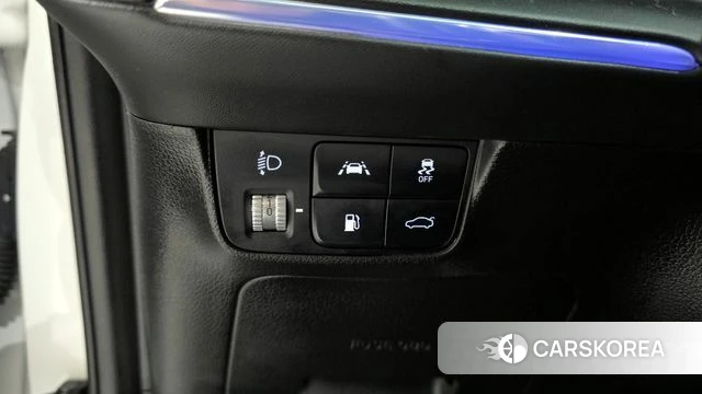 Hyundai The New Grandeur IG Hybrid id 3839968 из Кореи 9