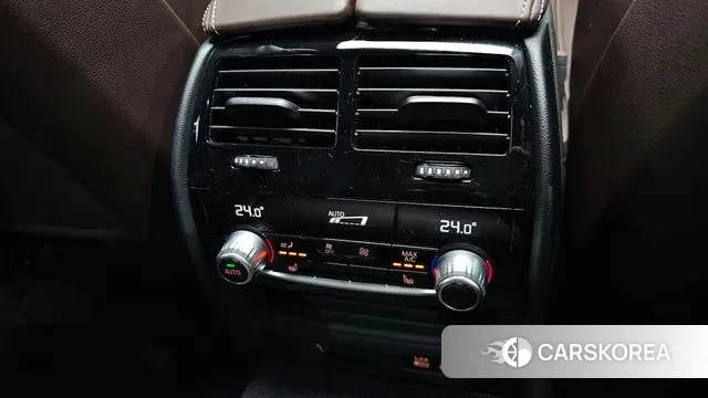 BMW 5 Series (G30) id 3555643 из Кореи 9