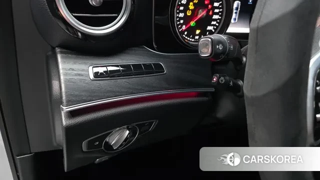 Mercedes-Benz E-Class W213 id 3765667 из Кореи 9