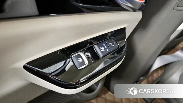 Kia Carnival 4th generation id 3379345 из Кореи 9