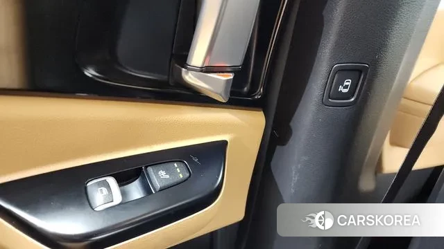 Kia Carnival 4th generation id 3660984 из Кореи 9