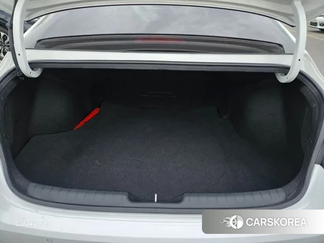 Hyundai Avante (CN7) id 3192154 из Кореи 9