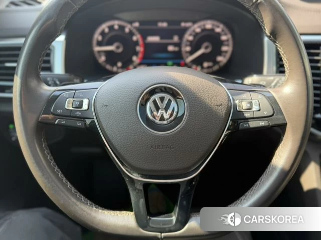 Volkswagen Tourang id 4207992 из Китая 9