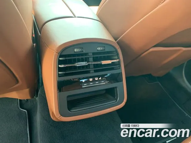 Maserati Quattroporte id 2550410 из Кореи 9