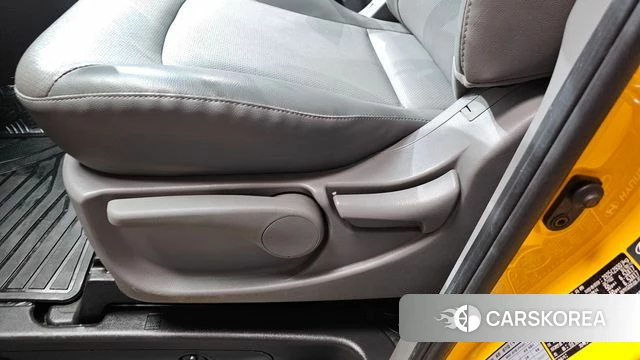 Hyundai The New Grand Starex id 4895582 из Кореи 9