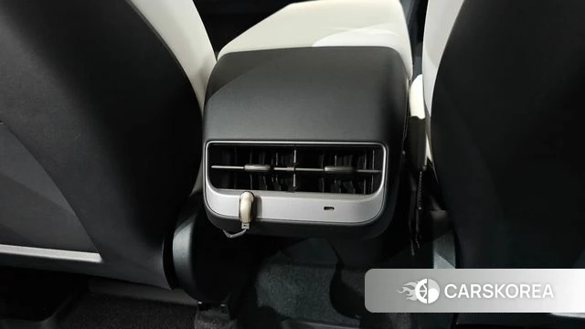 Tesla Model Y id 4778493 из Кореи 9