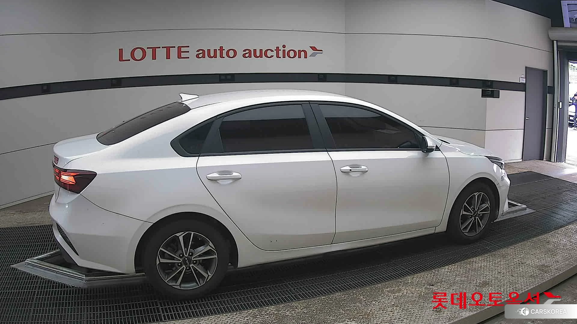 Kia K3 id 3869442 из Кореи 9