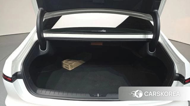 Hyundai Grandeur Hybrid (GN7) id 4349585 из Кореи 9