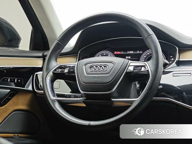 Audi A8 id 4335915 из Китая 9