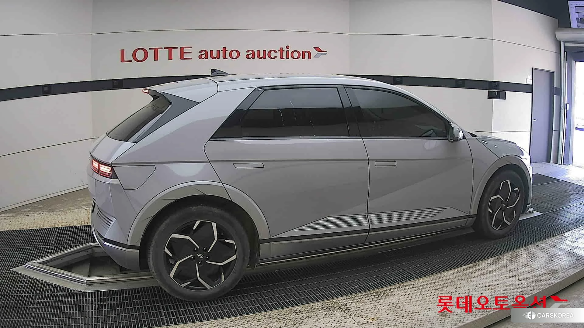 Hyundai IONIQ 5 id 4289343 из Кореи 9