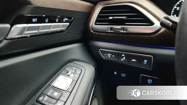 Genesis G90 id 3666460 из Кореи 9