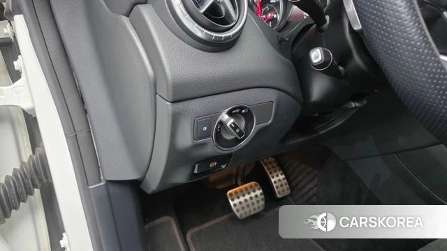 Mercedes-Benz CLA-Class C117 id 4785735 из Кореи 9