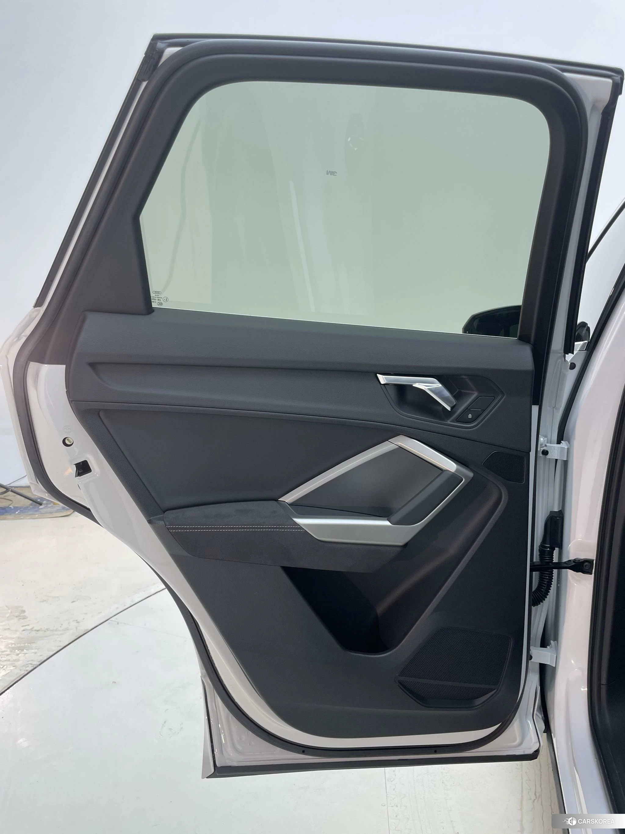 Audi Q3 id 4510858 из Китая 9