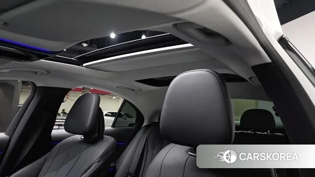 Mercedes-Benz E-Class W214 id 3310050 из Кореи 9