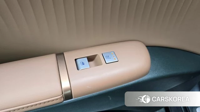 Hyundai Grandeur Hybrid (GN7) id 4432787 из Кореи 9