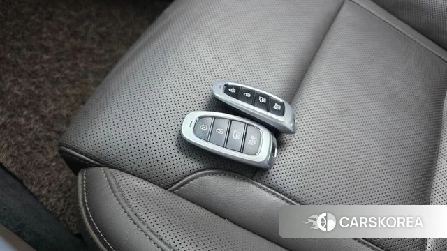 Hyundai The New Grandeur IG Hybrid id 4594680 из Кореи 9