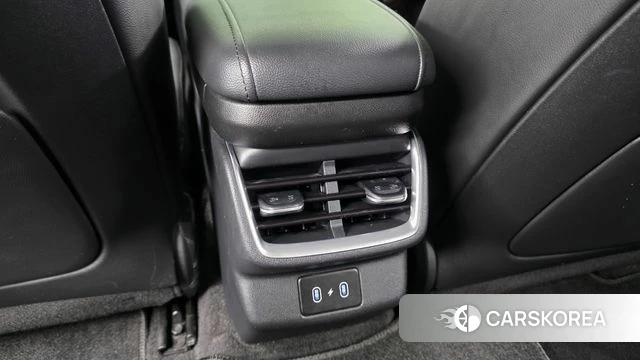 Hyundai Grandeur Hybrid (GN7) id 4720460 из Кореи 9