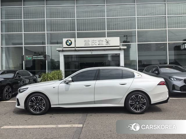 BMW 5 series id 4329190 из Китая 9