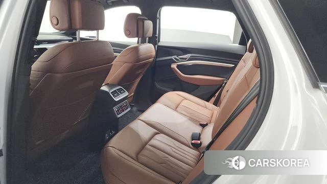 Audi e-Tron id 4535018 из Кореи 9