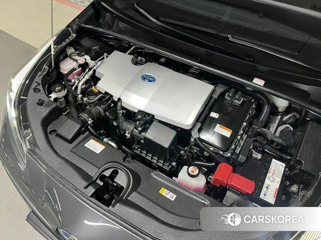 Toyota Prius 4th Generation id 4881255 из Кореи 9