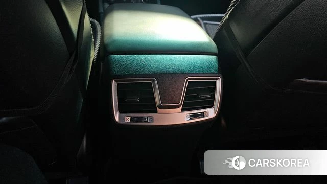 Ssangyong Rexton Sports Cannes id 3814112 из Кореи 9