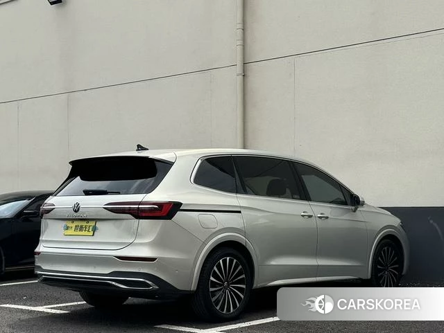 Volkswagen Weiran id 4276303 из Китая 9