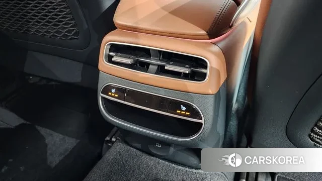 Genesis GV70 id 3508926 из Кореи 9