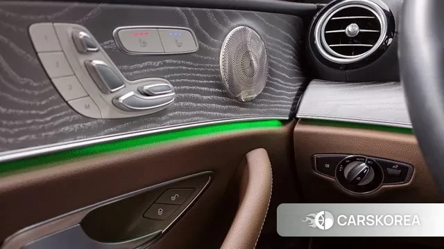 Mercedes-Benz E-Class W213 id 3685165 из Кореи 9