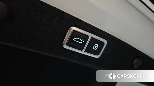 Hyundai Grandeur (GN7) id 3347280 из Кореи 9