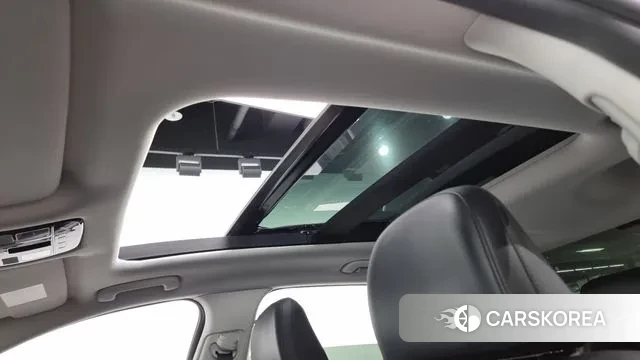 Hyundai Grandeur (GN7) id 3058100 из Кореи 9