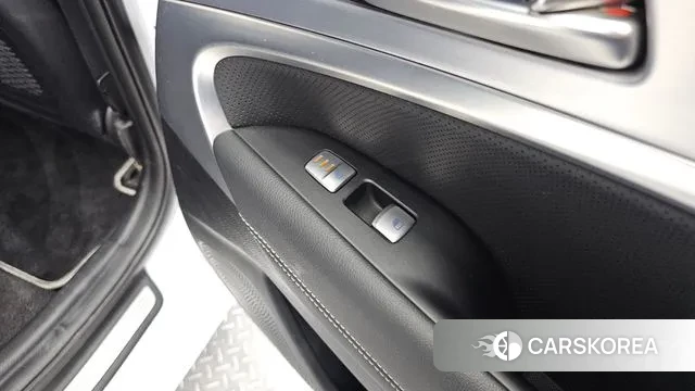 Genesis G70 id 3085281 из Кореи 9