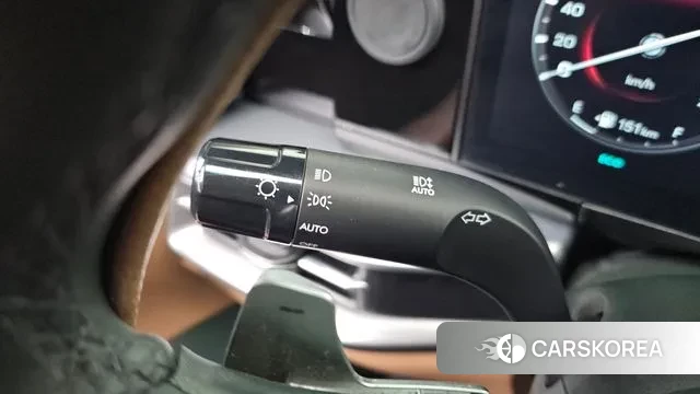 Hyundai Grandeur (GN7) id 3432025 из Кореи 9