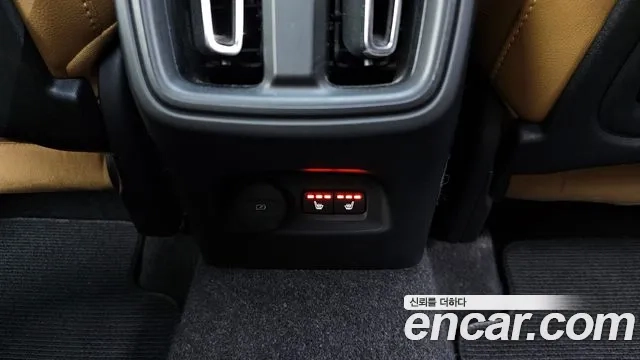 Volvo XC40 id 2951346 из Кореи 9