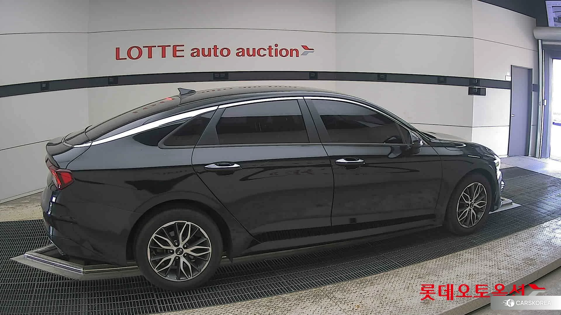 Kia K5 id 4289603 из Кореи 9