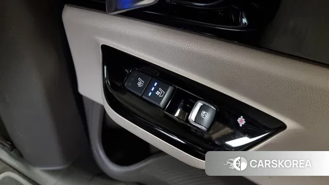 Kia Carnival 4th generation id 2555128 из Кореи 9