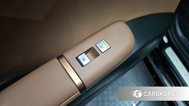 Hyundai Grandeur Hybrid (GN7) id 3007049 из Кореи 9