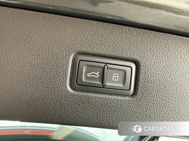 Audi Q7 (4M) id 4655467 из Кореи 9