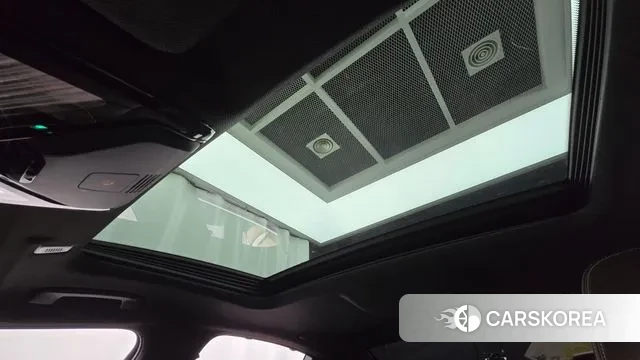 BMW 5 Series (G30) id 3789683 из Кореи 9