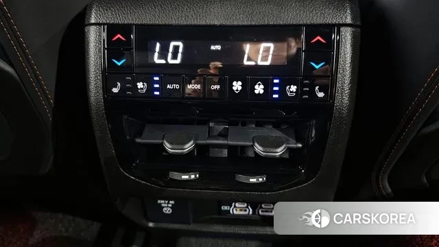 Jeep Grand Cherokee (WL) id 3037628 из Кореи 9