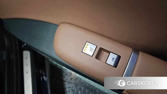 Hyundai Grandeur Hybrid (GN7) id 3377777 из Кореи 9