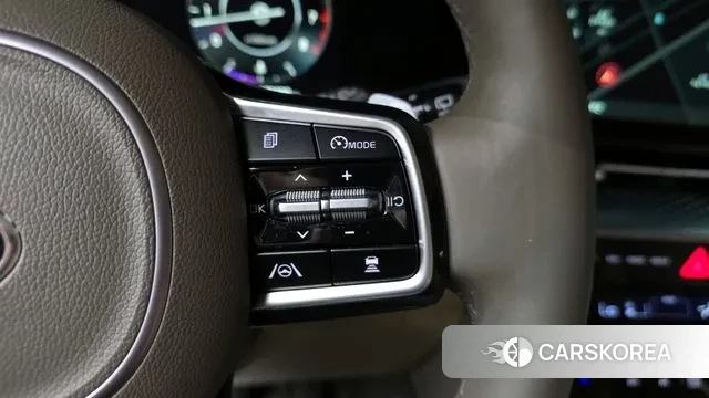 Kia Carnival 4th generation id 3023090 из Кореи 9