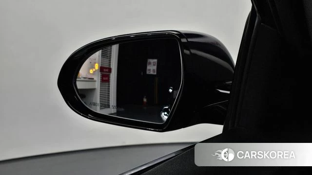 Kia Niro id 3879999 из Кореи 9