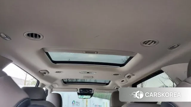 Kia The New Carnival 4th Generation id 3543558 из Кореи 9