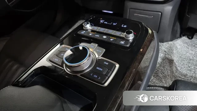 Genesis G90 id 3296414 из Кореи 9