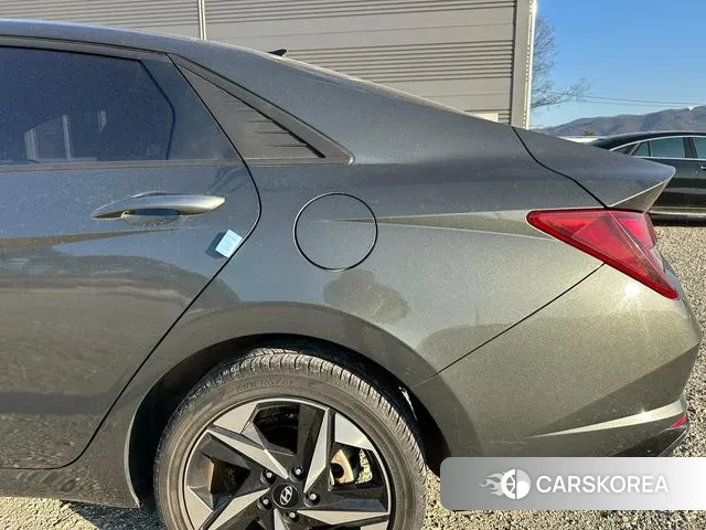 Hyundai Avante (CN7) id 3478584 из Кореи 9