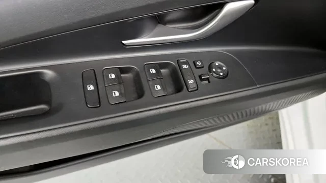 Hyundai Avante Hybrid (CN7) id 3037357 из Кореи 9