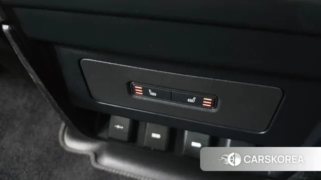 Land Rover Defender (L663) id 3028398 из Кореи 9